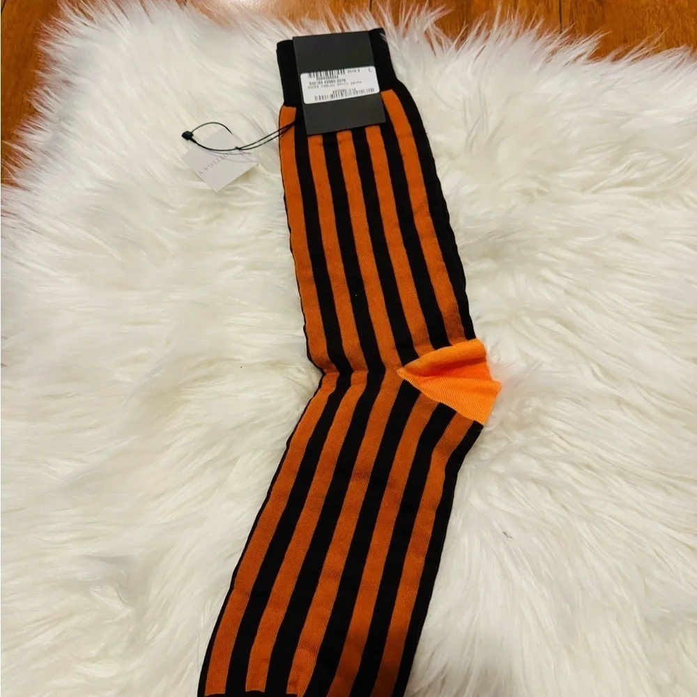 NEW  Neon orange and black vertical and socks